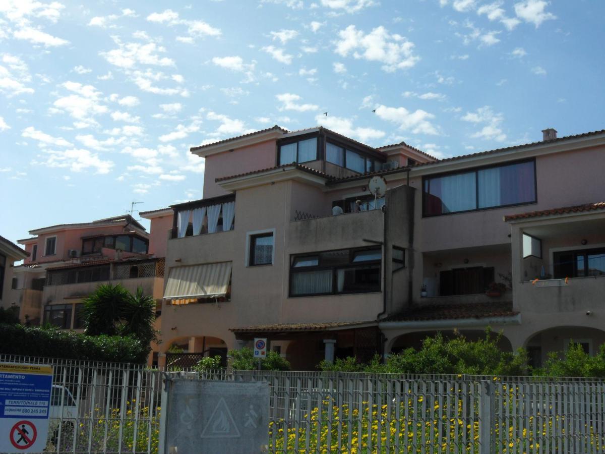 B&B A Casa Di Monica Olbia Exterior foto